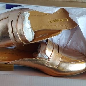 Womens Catherines NIB Rose Gold Slides Size 7W